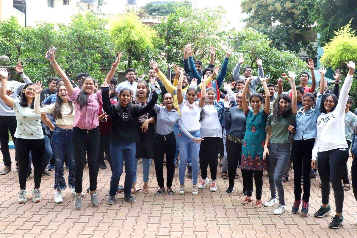 K'taka II PUC results: 80.25% girls pass against 69.5% boys - Vimarsana News