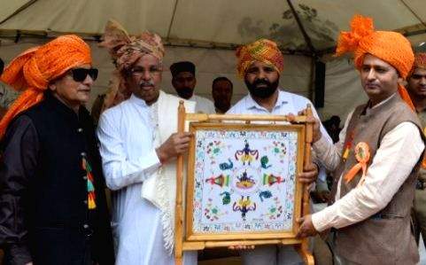 Centuries-old fair symbolising blossoming of maize begins in Chamba - Vimarsana News