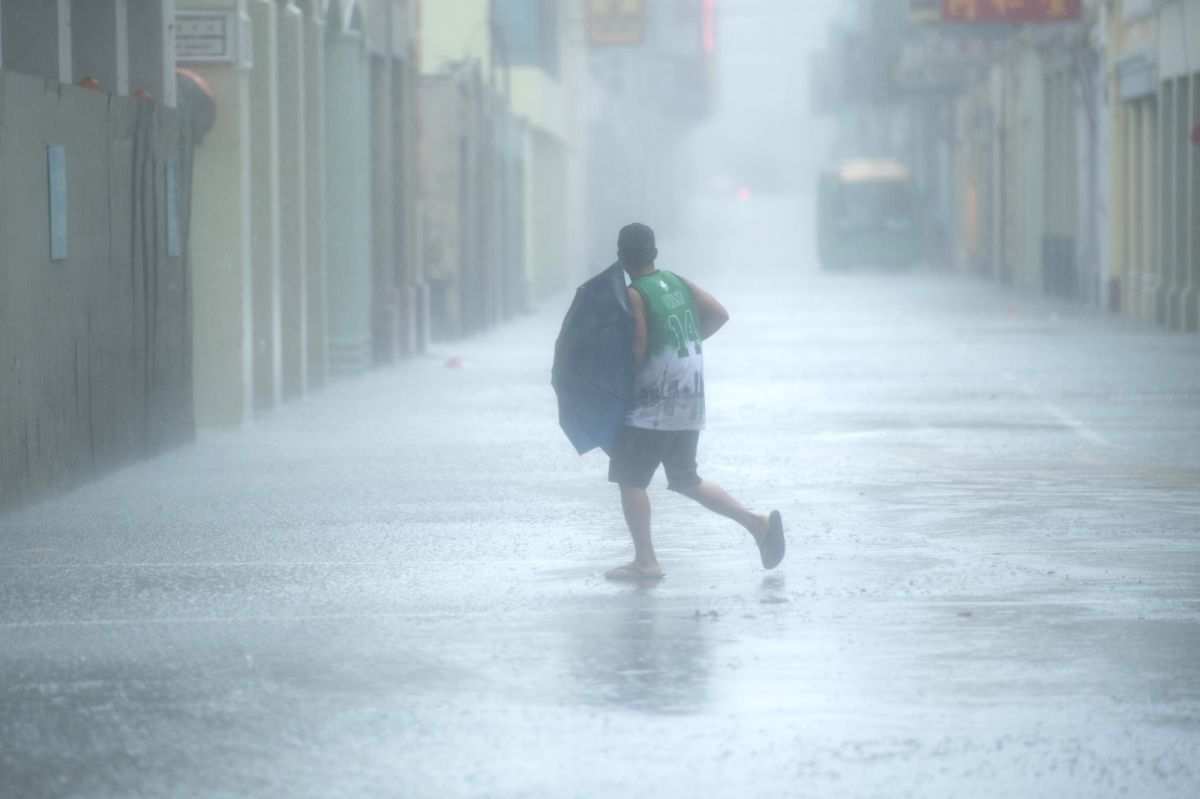 Macao issues 3rd-highest warning for tropical cyclone Nalgae - Vimarsana News