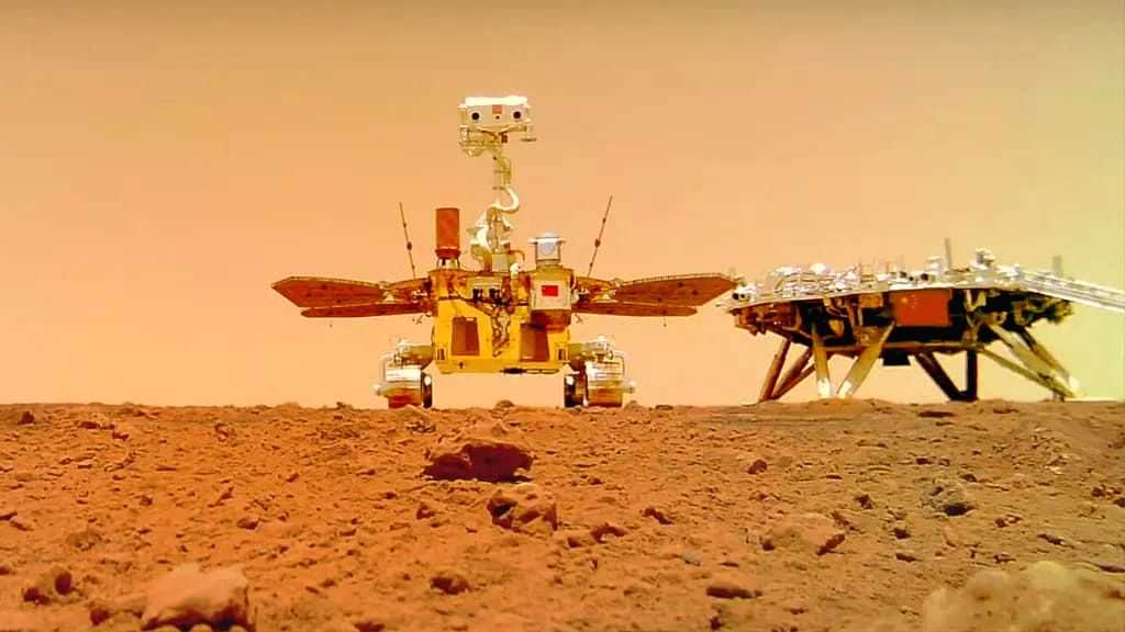 China's Zhurong rover reveals complex layers under Mars surface - Vimarsana News
