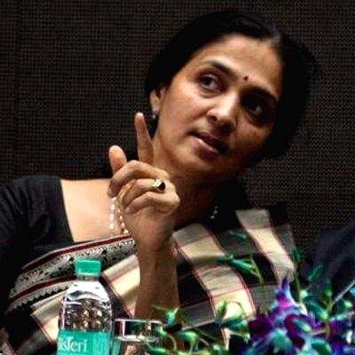 NSE phone tapping: CBI files charge sheet against Chitra Ramkrishna, ex-Mumbai Police chief - Vimarsana News
