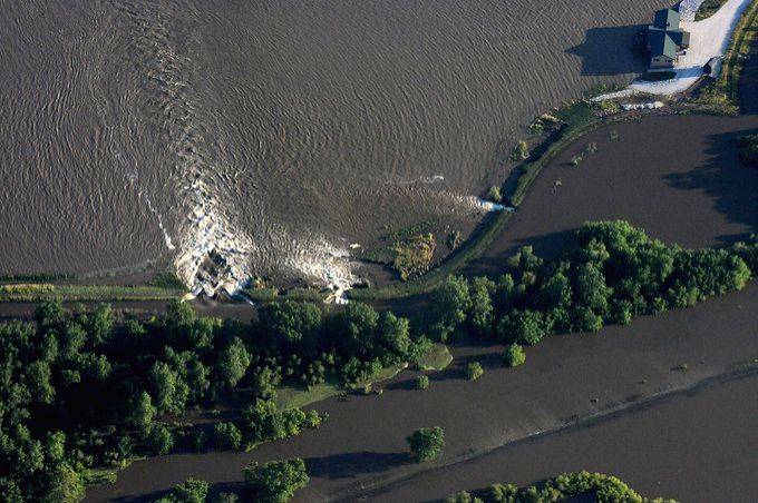 Climate litigation more than doubles in five years: Report - Vimarsana News