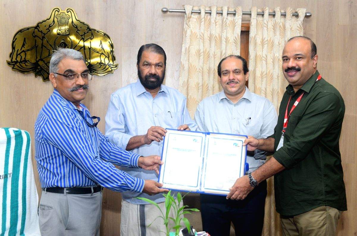 Close to 5,000 Kerala schools to get 100 Mbps internet connectivity - Vimarsana News