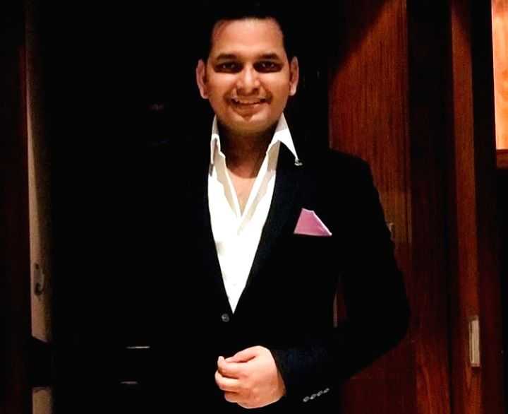 Paritosh Tripathi plays an alcoholic father in upcoming his short film - Vimarsana News