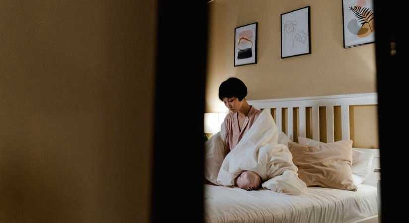 Coping strategies to deal with loneliness & isolation - Vimarsana News