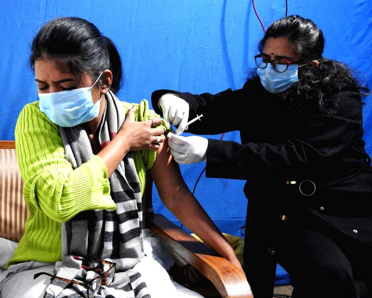 Covid precaution dose for all adults at private vaccination centres - Vimarsana News