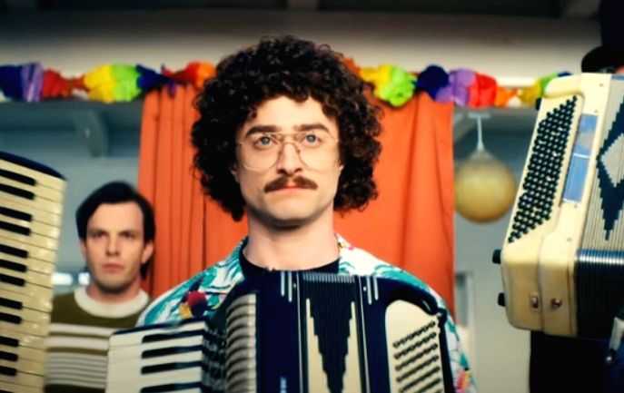 Daniel Radcliffe becomes 'Weird Al' Yankovic in 'Weird' trailer - Vimarsana News
