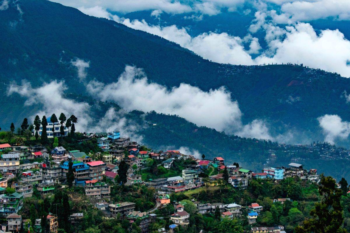 Darjeeling may join six other non-attainment cities in Bengal in 2024: Report - Vimarsana News