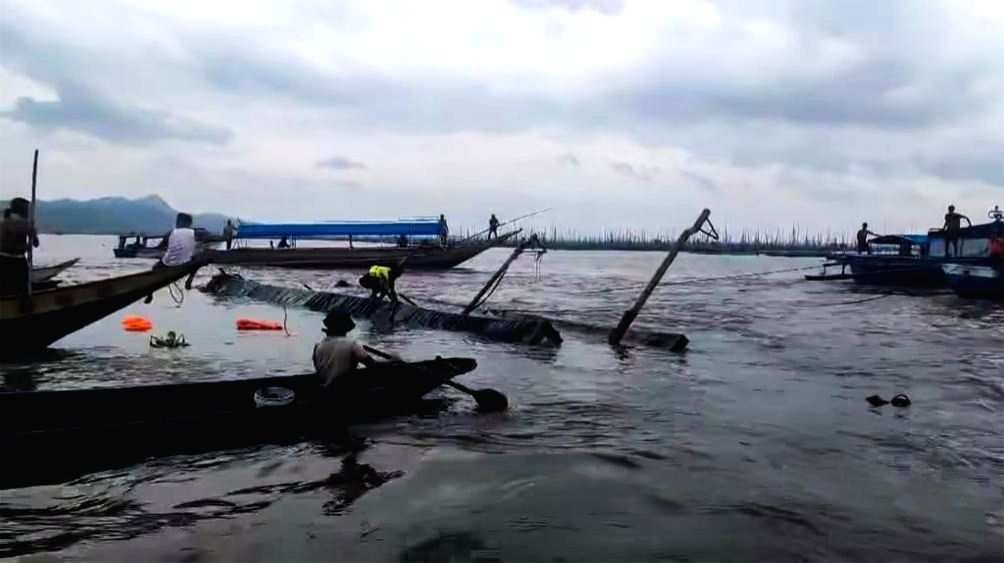 Death toll from boat capsize in Philippines reaches 26 - Vimarsana News