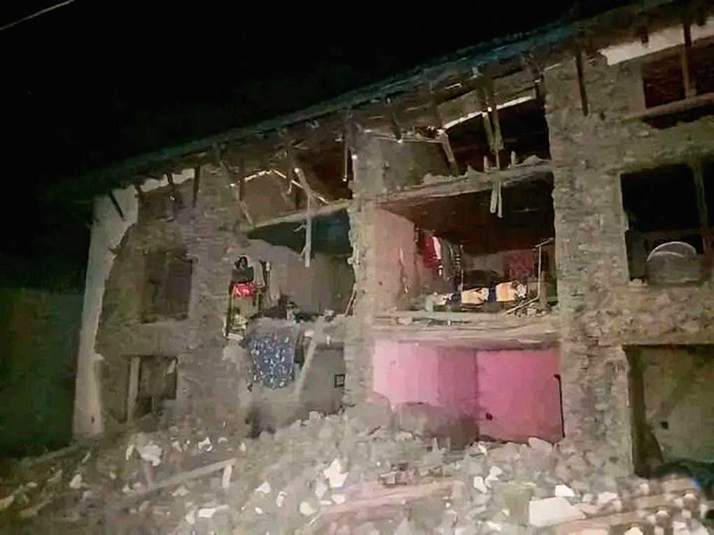 Death toll from earthquake in Nepal rises to 128 - Vimarsana News