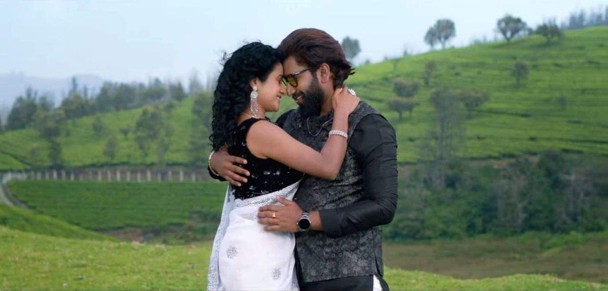 Deepu, Ramya Behara's track 'Kalige Nee Pai Preme' epitomises young romance - Vimarsana News