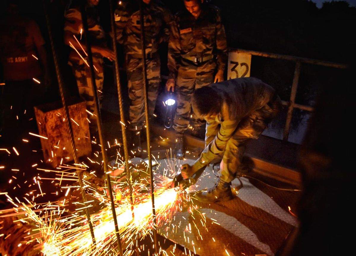 Delhi: 'Army to complete repair of damaged regulator near ITO by midnight' - Vimarsana News