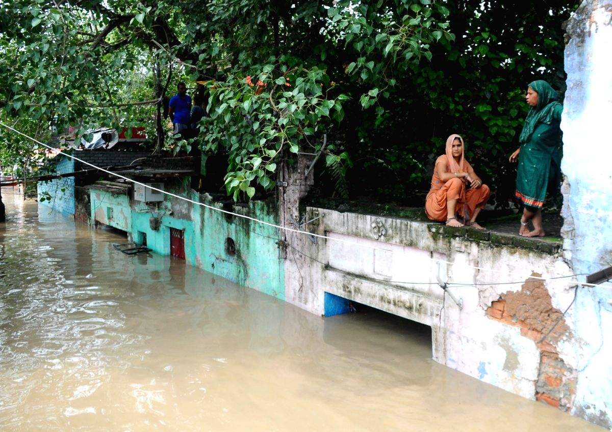 Delhi Traffic Police issues advisory as Yamuna's water level breaches danger mark - Vimarsana News