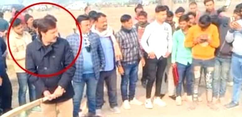 SP hits back on 'Farq saaf hai' film with video clip - Vimarsana News