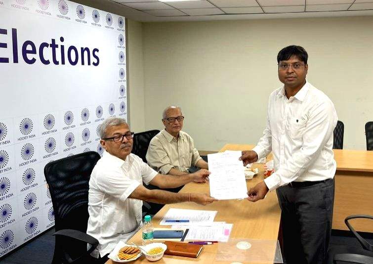 Dilip Tirkey files nomination for Hockey India president's post, vows to take sport to new heights - Vimarsana News