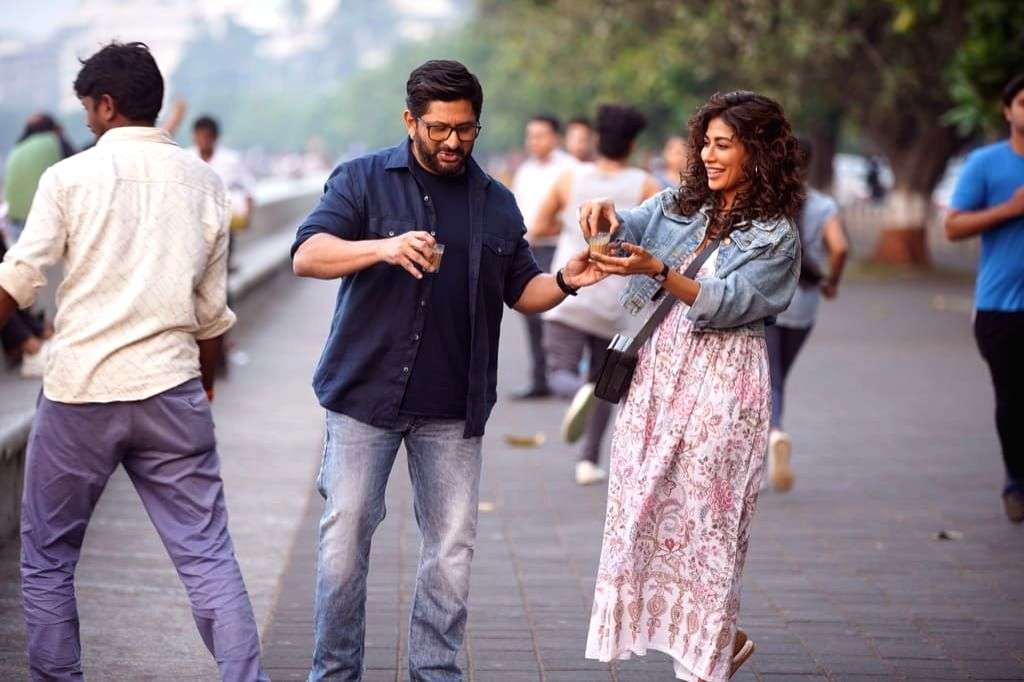 Director Nupur Asthana offers a sip of 'Cutting Chai' in 'Modern Love: Mumbai' - Vimarsana News
