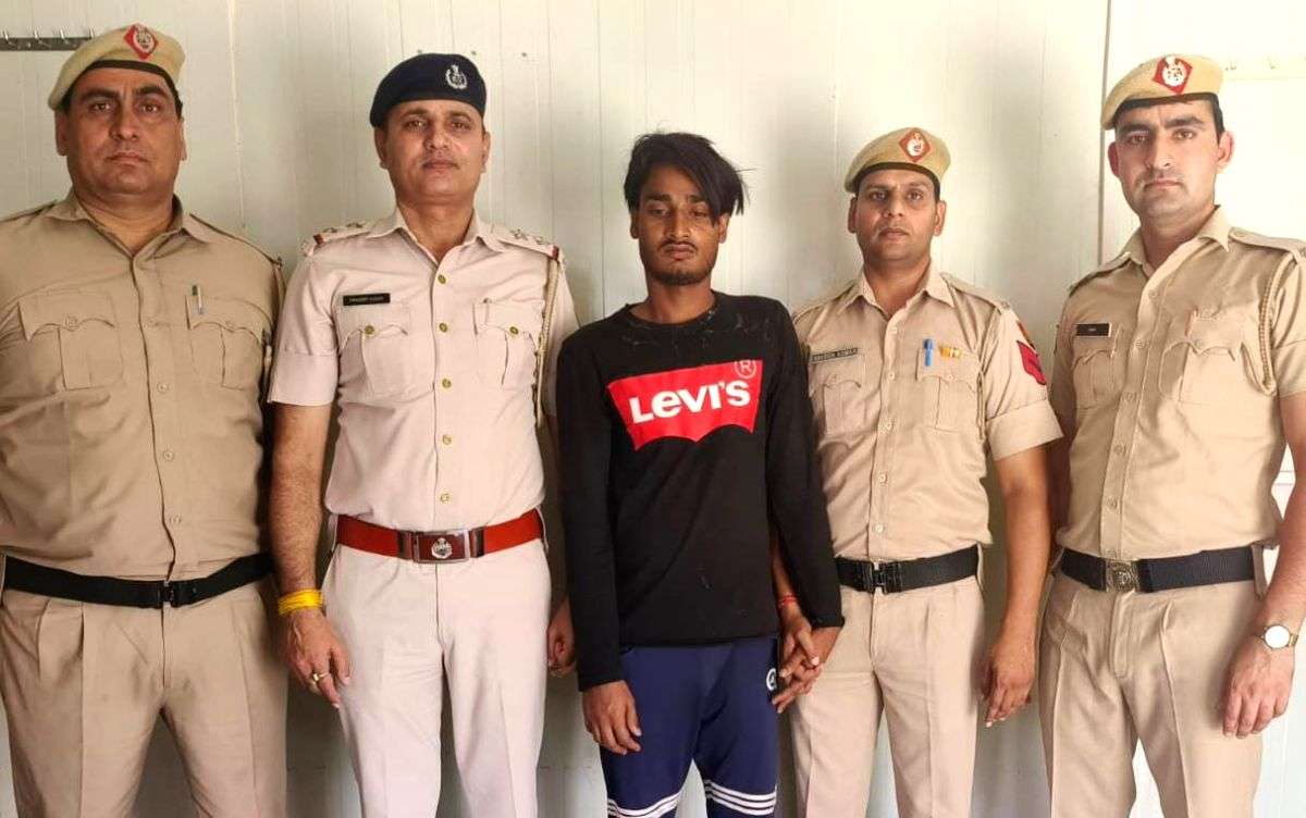 Gurugram: Sextortion accused who drove man to commit suicide held - Vimarsana News
