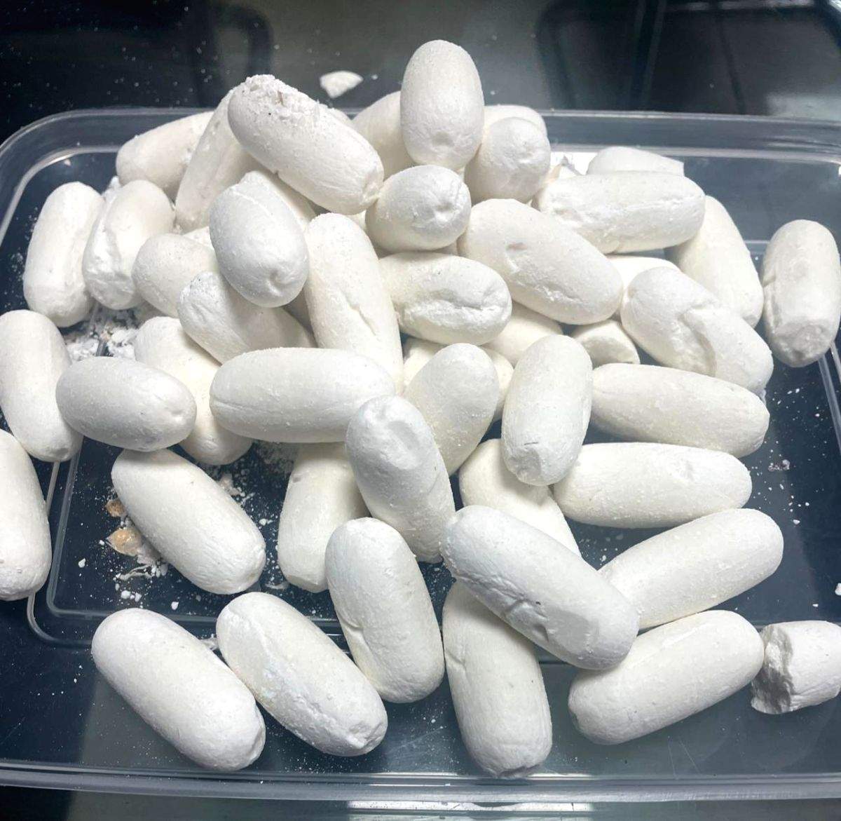 Woman, who had swallowed cocaine tablets, arrested from IGI - Vimarsana News