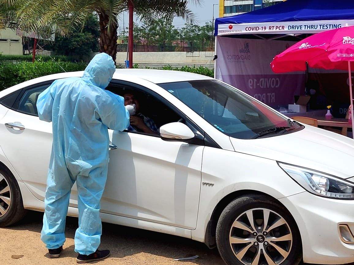 'Drive through' Covid testing facility opened in Hyderabad - Vimarsana News