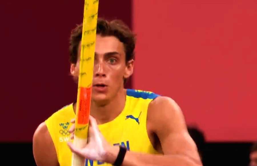 Armand Duplantis retains Mondo Classic title - Vimarsana News
