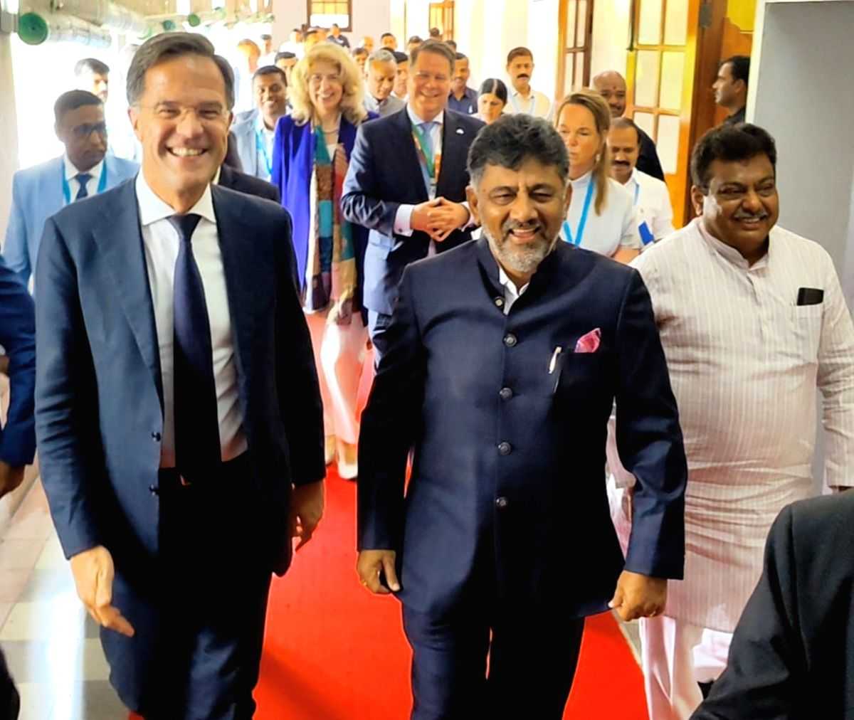 Dutch delegation discusses with K'taka govt; keen to enhance economic cooperation, says Netherlands PM Mark Rutte - Vimarsana News