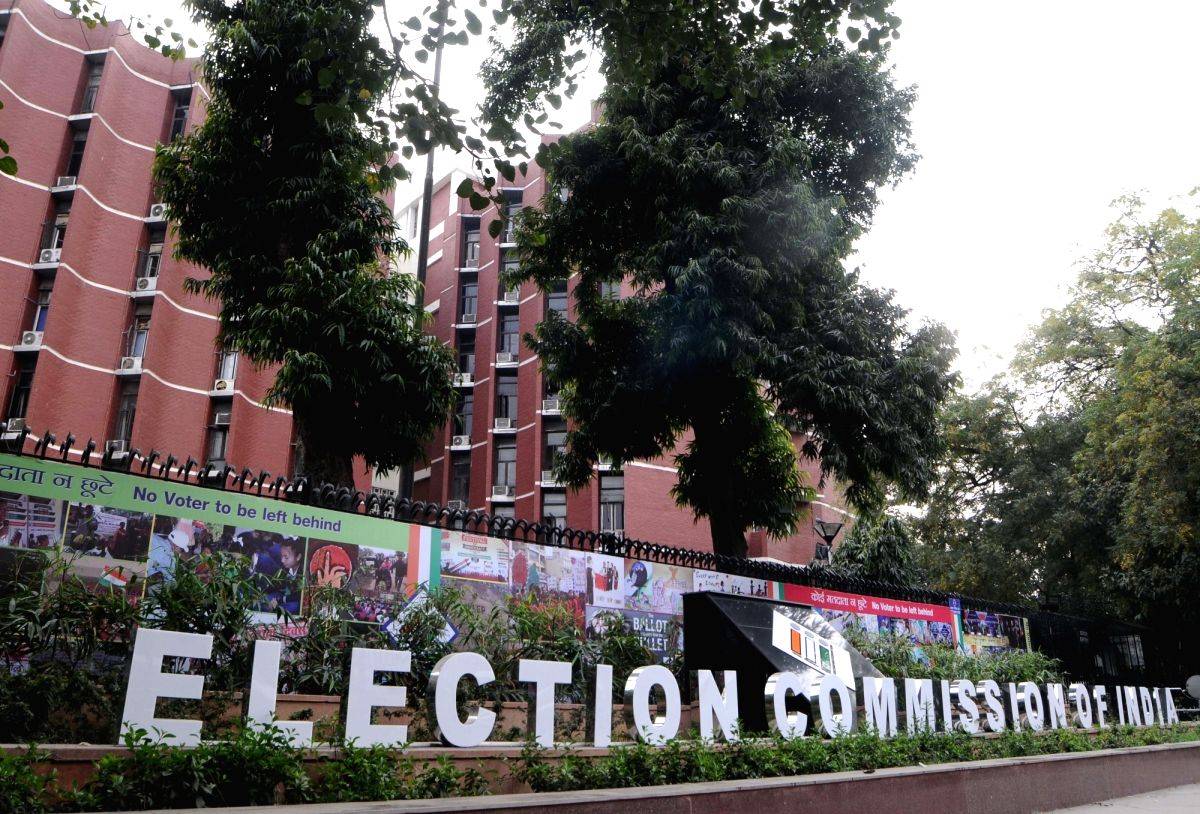 Election Commission freezes Shiv Sena's 'Bow and Arrow' symbol - Vimarsana News