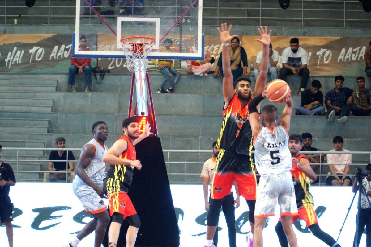 Elite Pro Basketball Pre-season: Delhi Dominators beat Chandigarh Conquerors in 1-point thriller - Vimarsana News