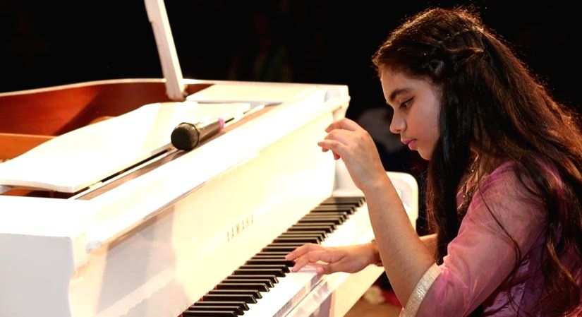 "Extracurricular activities over subpar hobbies", believes Gauri Mishra - Vimarsana News