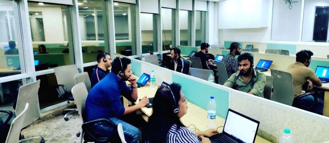 Gurugram: Fake call centre targeting US citizens busted, 14 </p><p>held - Vimarsana News