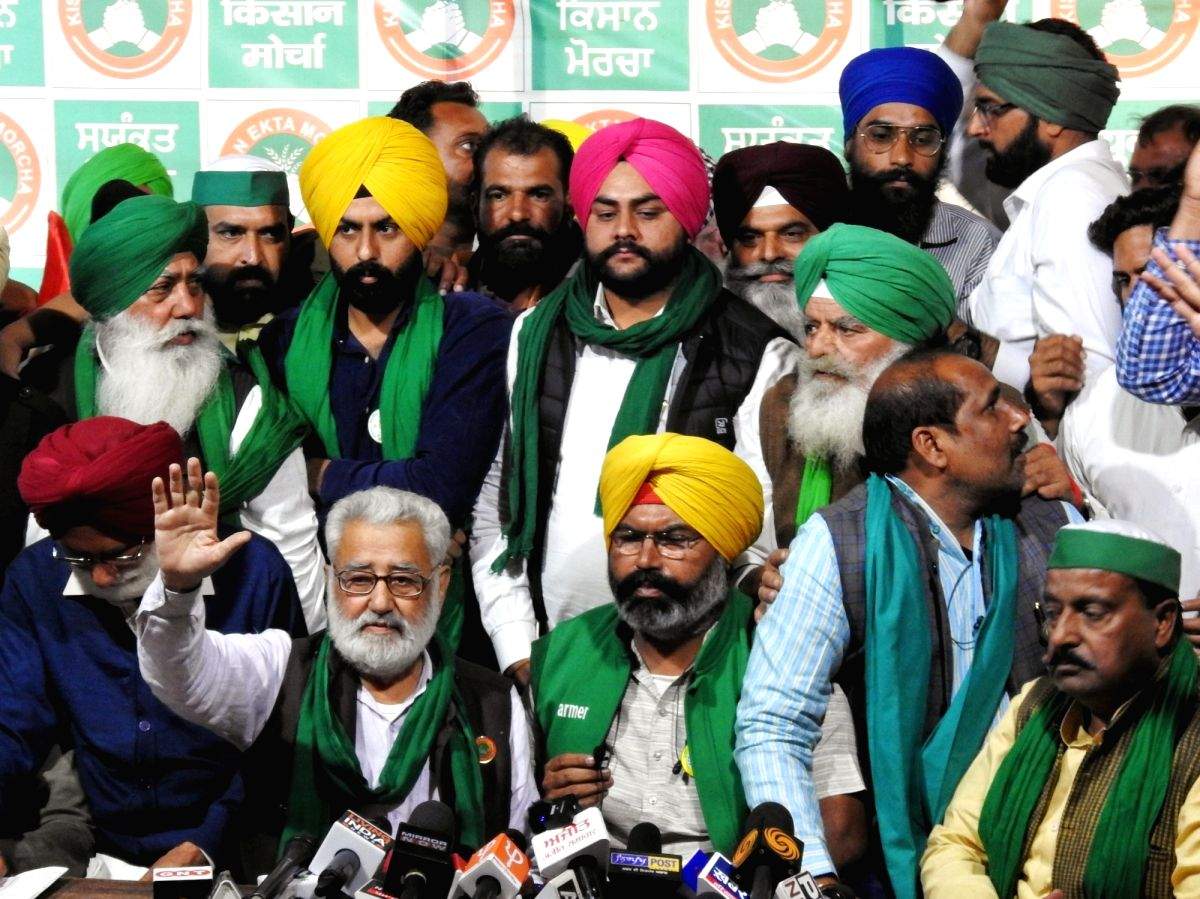 Agitating farmers made no submissions to SC panel on farm laws - Vimarsana News
