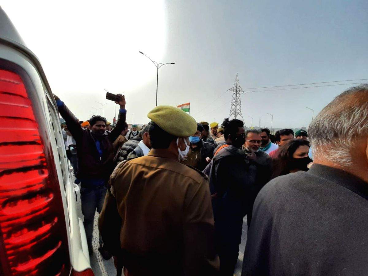 Farmers hold tractor march, say it's 'rehearsal' for Jan 26 (Ld) - Vimarsana News