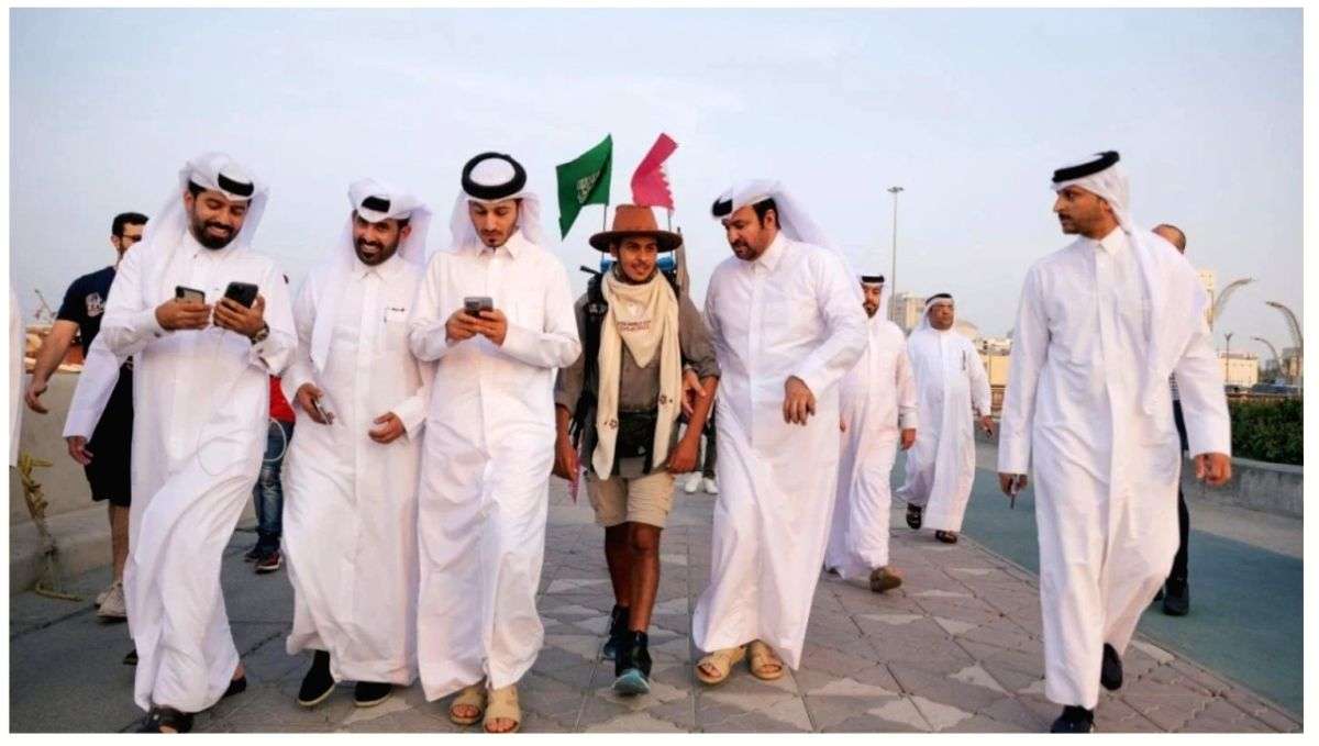 FIFA World Cup: Saudi Arabian football fan walks 1600 km to reach Qatar to inspire national team - Vimarsana News