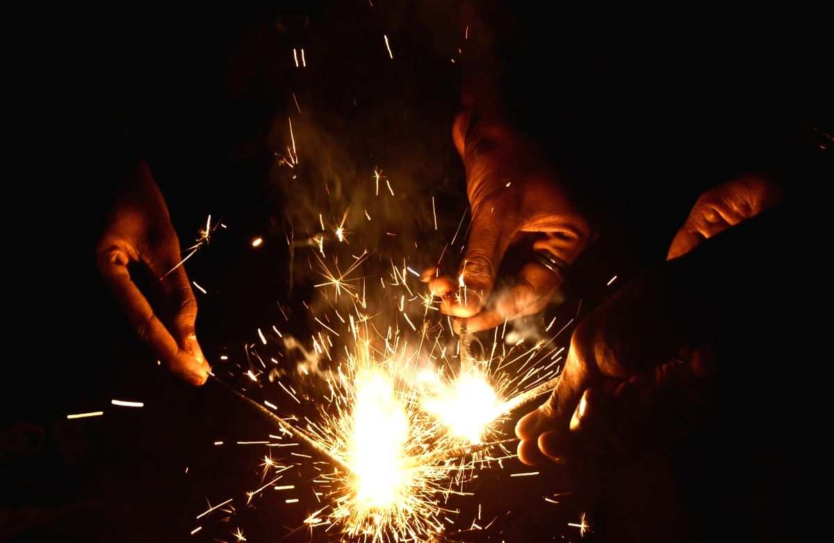 Two killed as fireworks during BRS meeting triggers blast (Ld) - Vimarsana News
