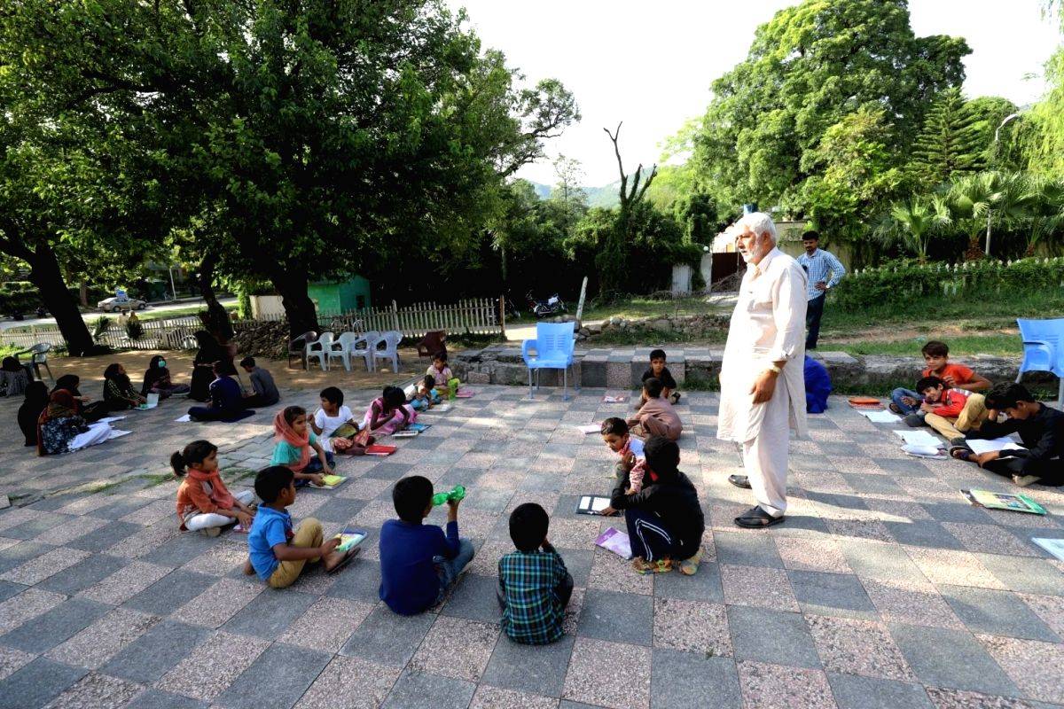 Pakistan to take measures to address crisis of out-of-school kids - Vimarsana News