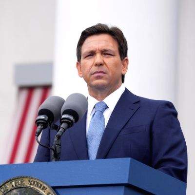 Florida Governor booed at vigil for racial attack victims - Vimarsana News