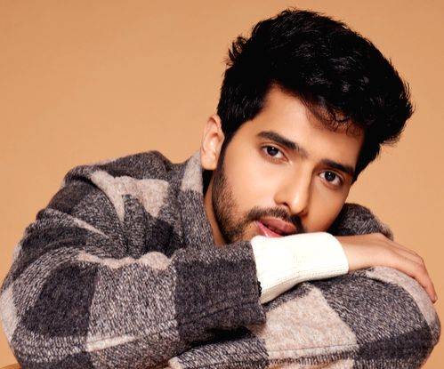 Armaan Malik posts heartfelt video on completing 16 years in music industry - Vimarsana News