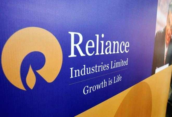 Reliance Industries Ltd posts Rs 2.31L cr consolidated revenues for Q1 - Vimarsana News