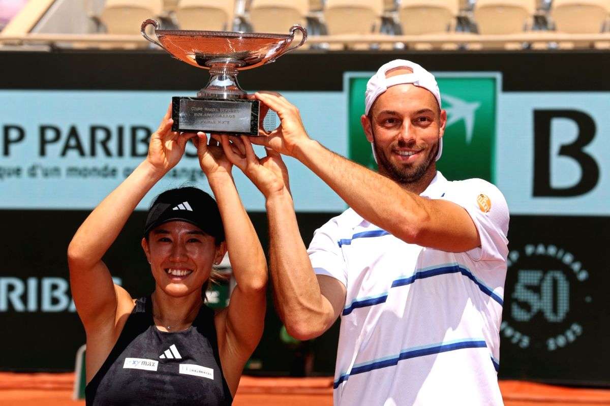 French Open: Miyu Kato, Tim Puetz clinch mixed doubles title - Vimarsana News