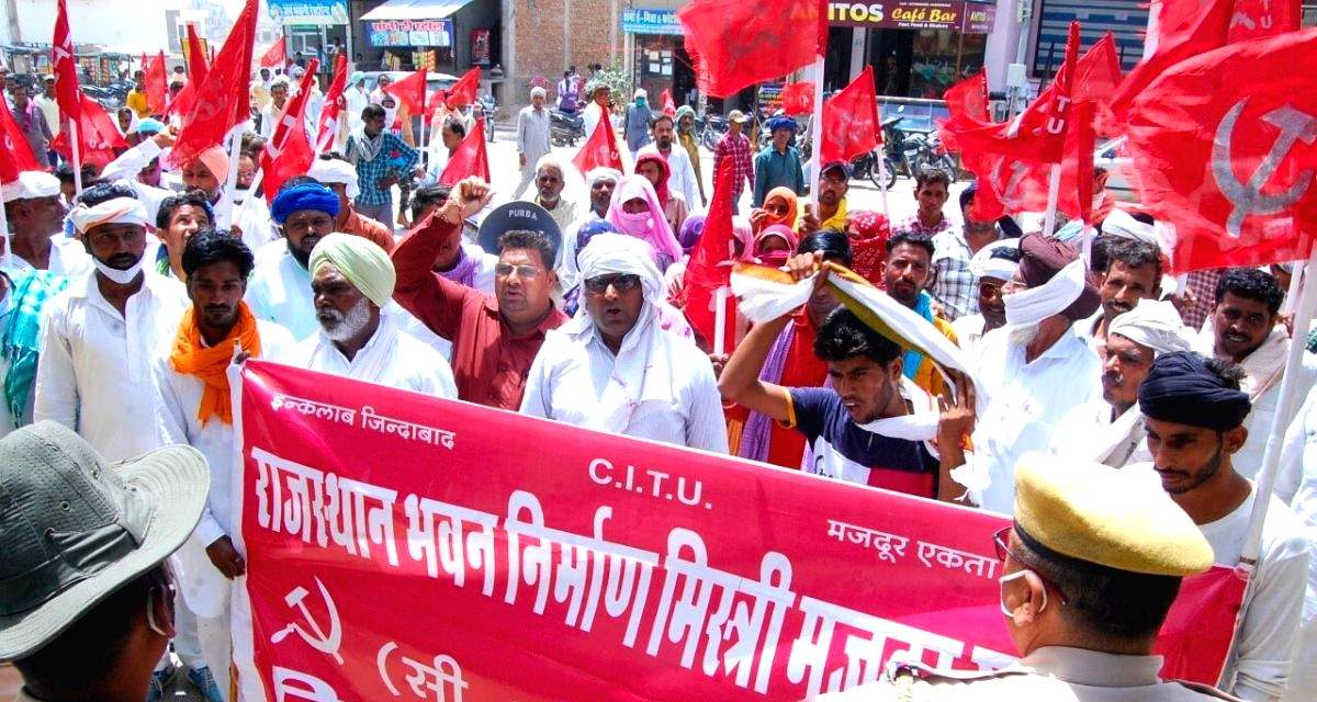 Fund crunch, diversion bring welfare schemes for construction workers to a standstill in Raj - Vimarsana News