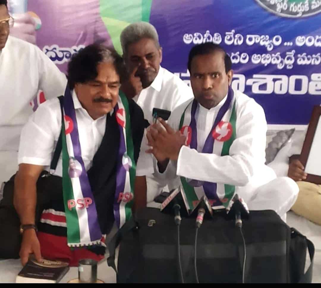 Ex-Maoist ideologue Gaddar to contest Munugode bypoll in Telangana - Vimarsana News