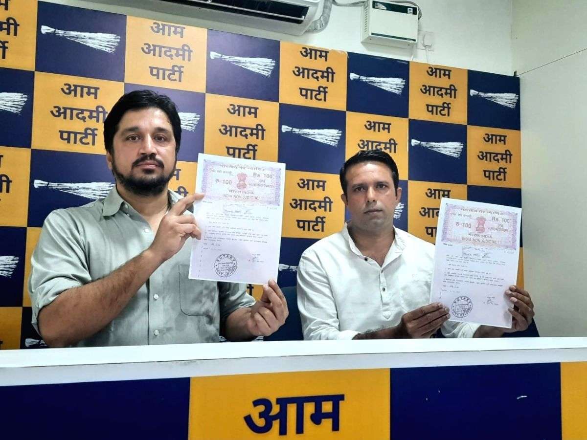 Goa: AAP slams Congress for not taking legal action against defectors - Vimarsana News