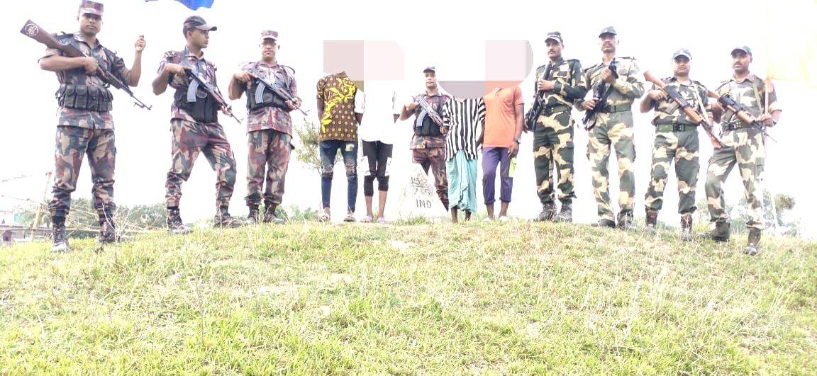 Goodwill gesture: BSF hands over 4 Bangladeshi national to BGB - Vimarsana News