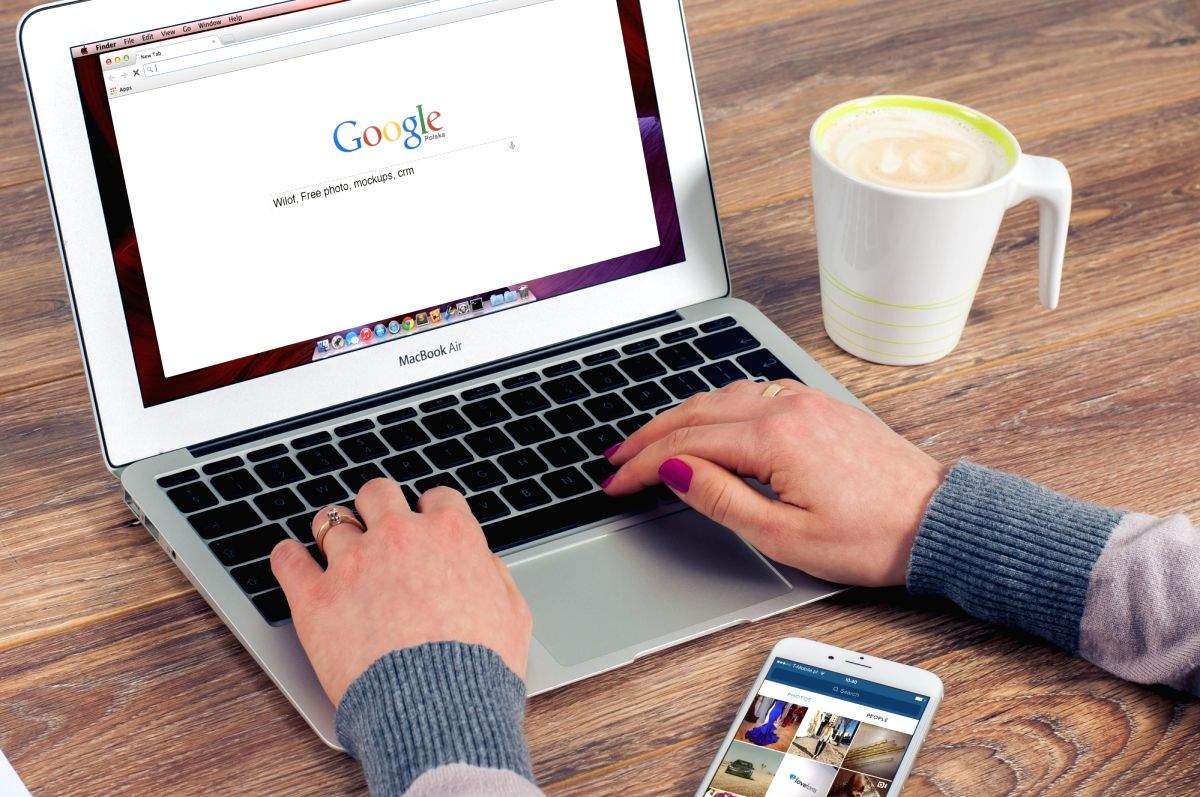 Google rolls out dark mode for two-factor authentication prompt - Vimarsana News