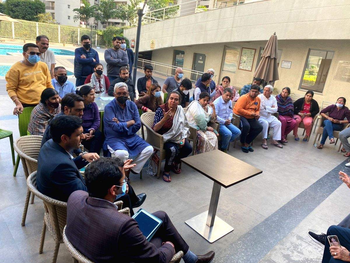 Gurugram building collapse: Police collect samples of damaged structure - Vimarsana News