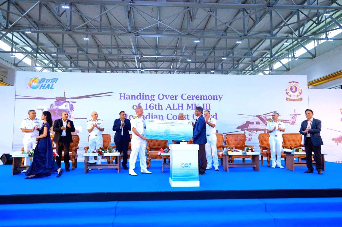 HAL delivers 16th ALH Mk-III helicopter to Indian Coast Guard - Vimarsana News