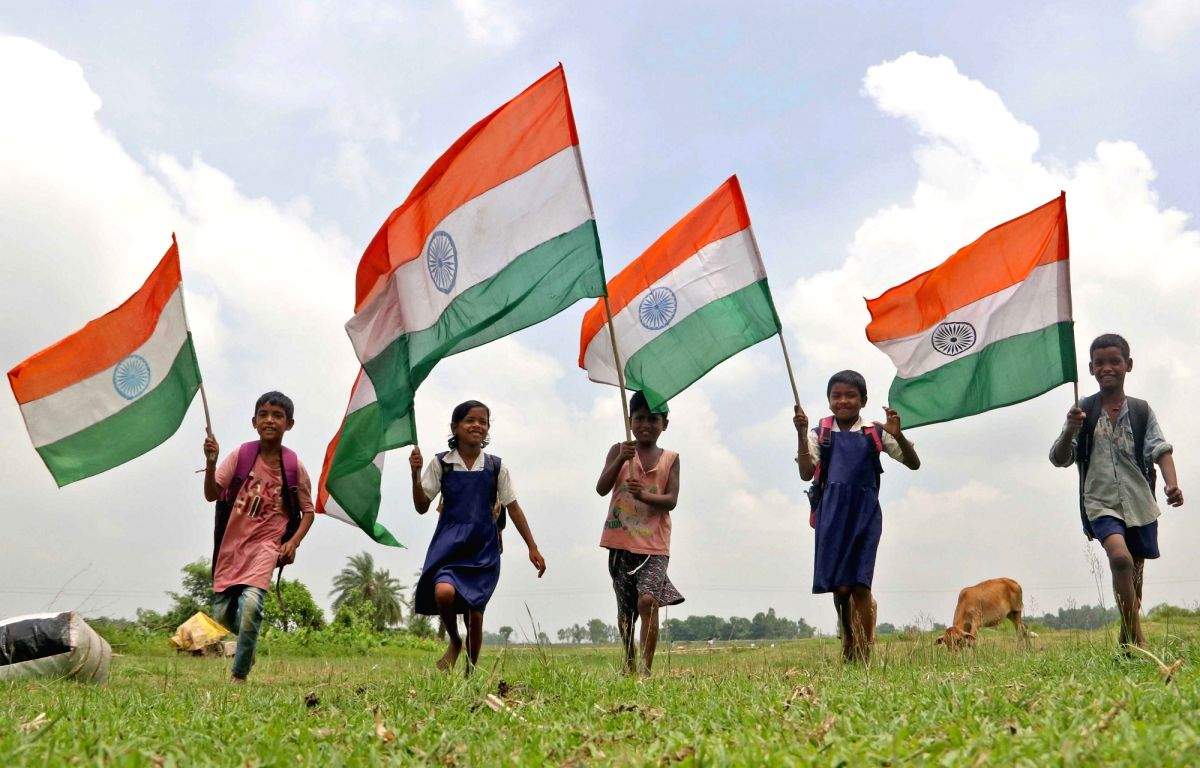 Kilometer-long 'Tiranga Yatra' taken out in Himachal - Vimarsana News