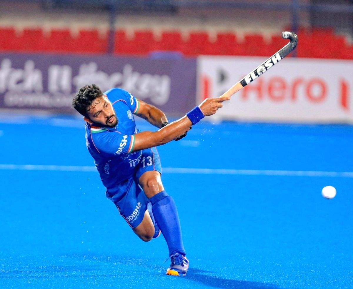 Harmanpreet, Sreejesh, Savita nominated for top FIH Star Awards - Vimarsana News
