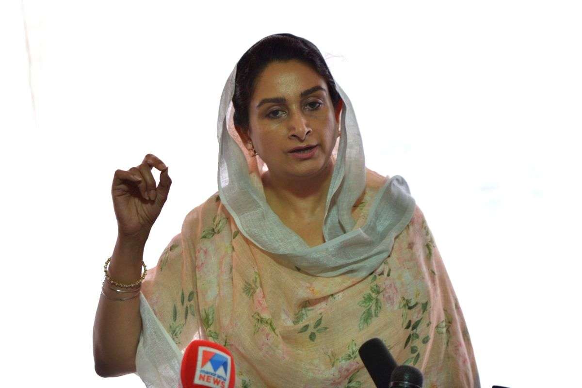 Save future of students facing deportation from Canada: Harsimrat Kaur Badal - Vimarsana News