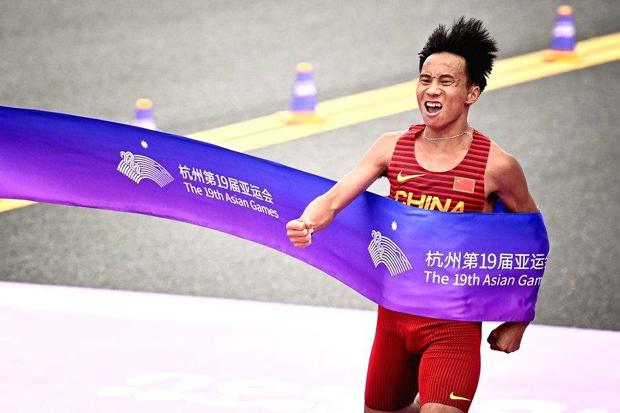 He Jie breaks new ground for China in men's marathon as the hosts retain women's basketball title - Vimarsana News