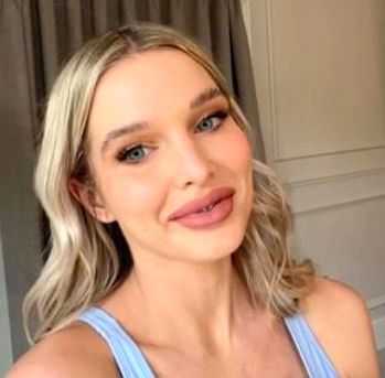 Helen Flanagan shares details of her acting comeback - Vimarsana News